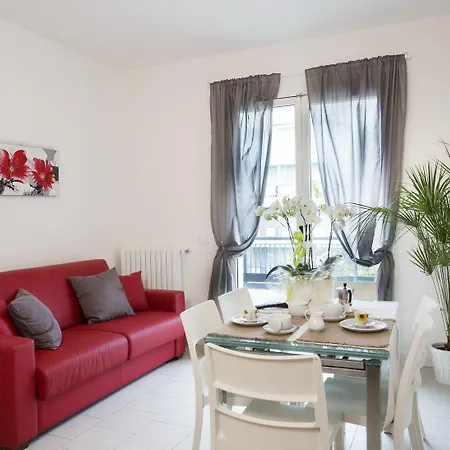 Altea 4* Риччоне