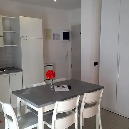Aparthotel Altea 4*